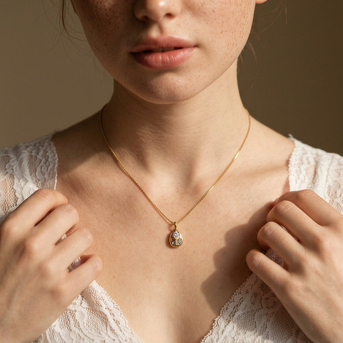 Crystal Teardrop Pendant Necklace