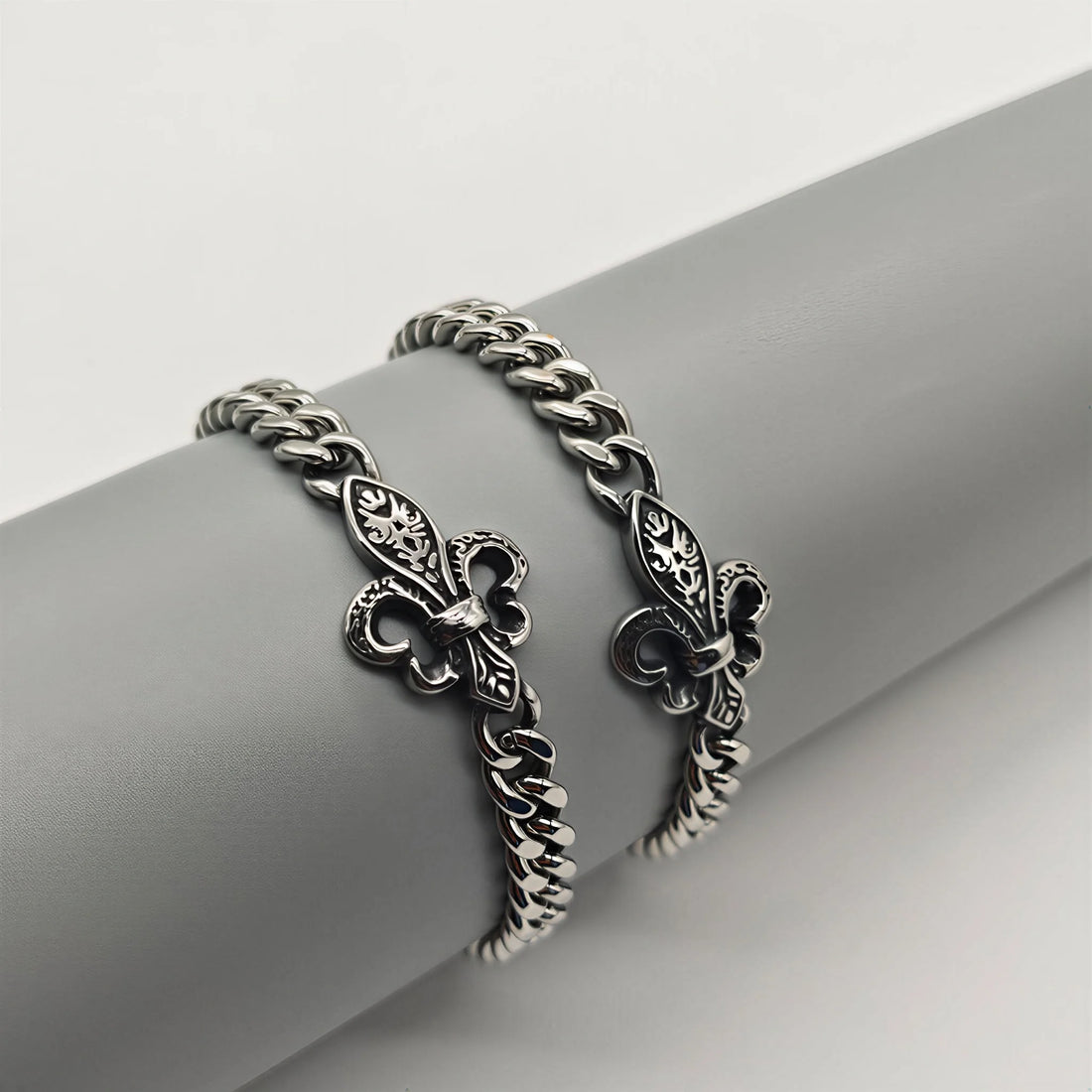 Fleur de Lis Chain Bracelet