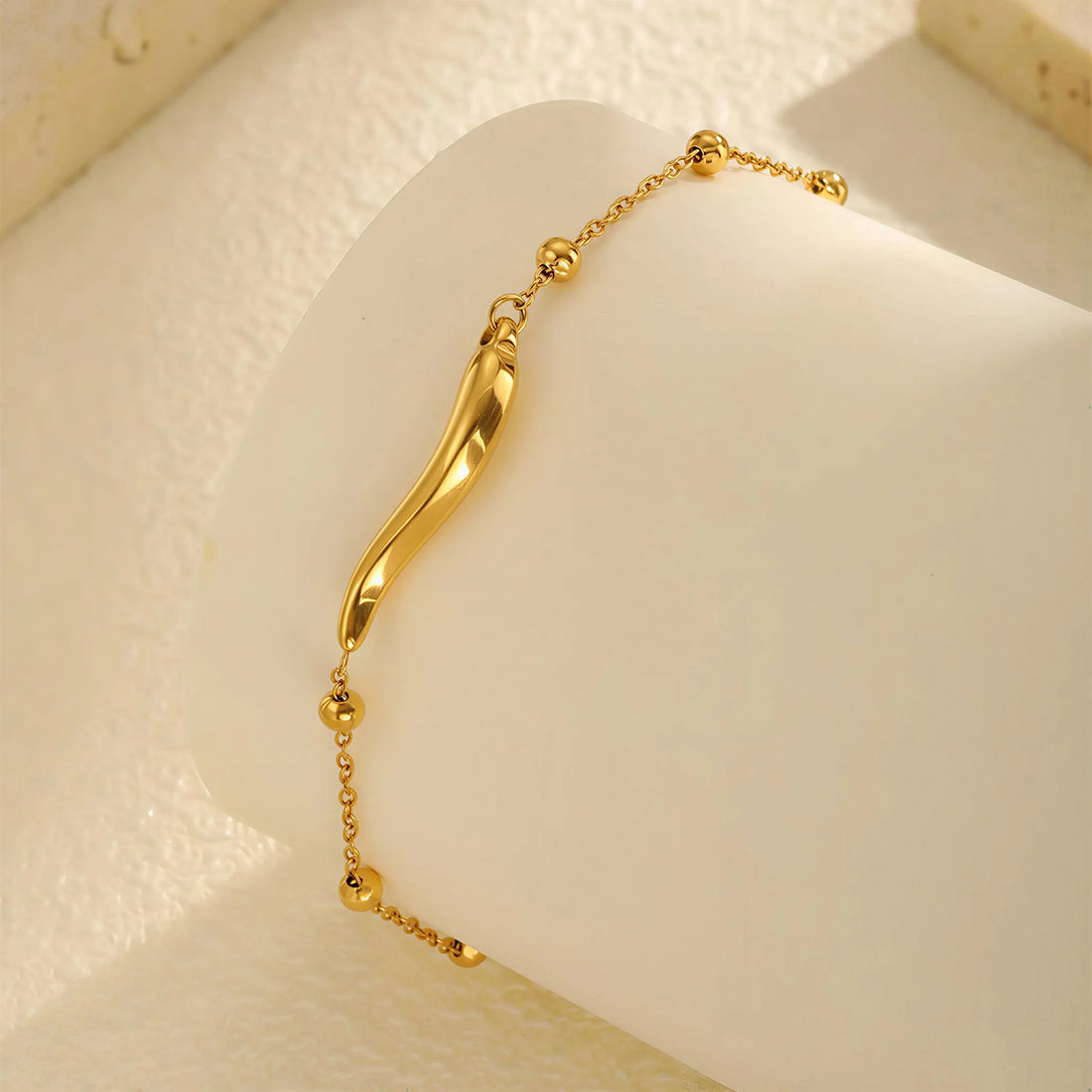 Horn Satellite Bracelet