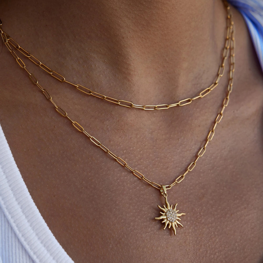 White Rhinestone Sun Pendant Necklace