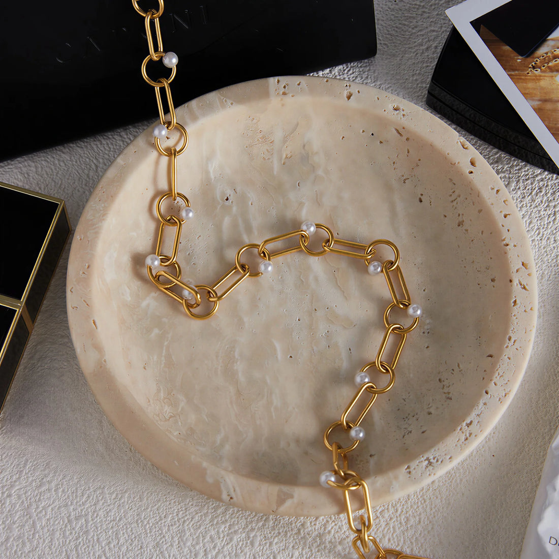 Chunky Pearl Necklace