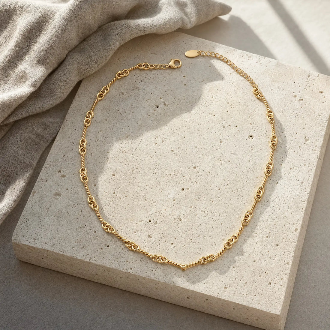 Twisted Knot Chain Necklace